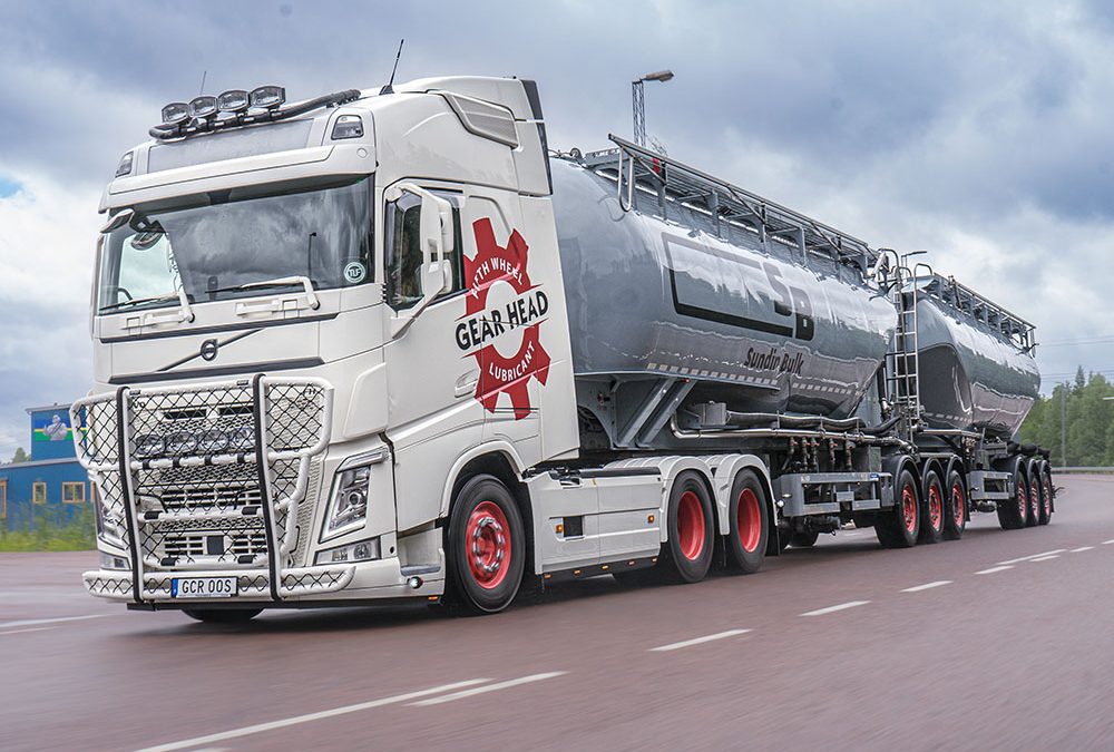 How Often Should You Grease a 5th Wheel?